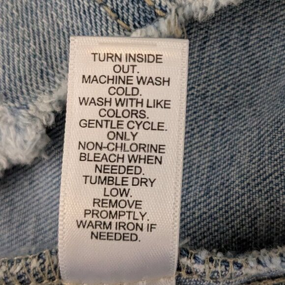 CATO Est 1946 Blue Denim Distressed Long Sleeve Button Jean Jacket; Size 18/20W - Picture 5 of 5